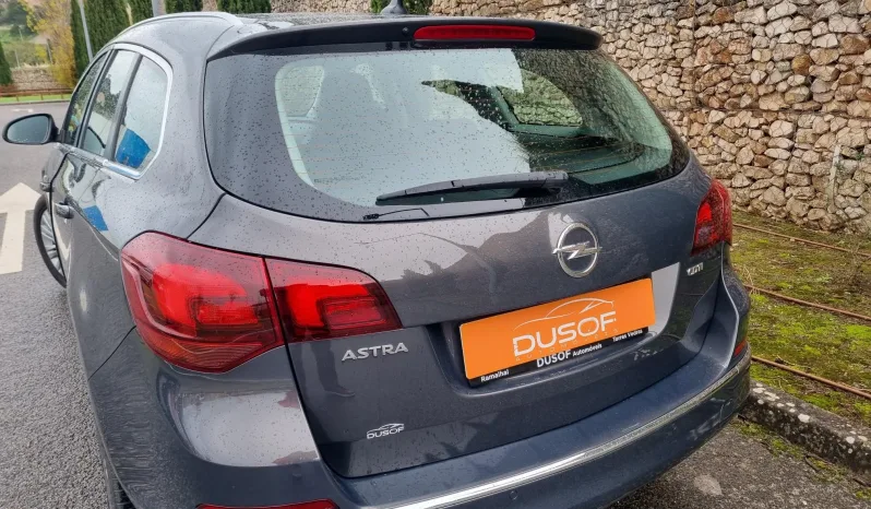
								Opel Astra Sports Tourer 1.6 CDTI Dynamic Sport cheio									