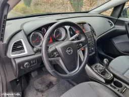 
										Opel Astra Sports Tourer 1.6 CDTI Dynamic Sport cheio									