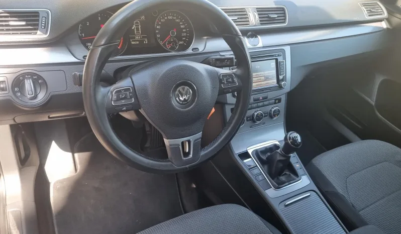 
								VW Passat 1.6 TDI BlueMotion full									