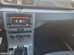 
										VW Passat 1.6 TDI BlueMotion full									