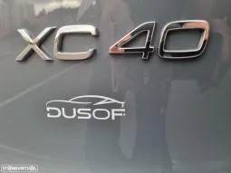 
										Volvo XC 40 1.5 T5 PHEV R-Design Expression full									