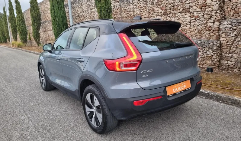 
								Volvo XC 40 1.5 T5 PHEV R-Design Expression full									