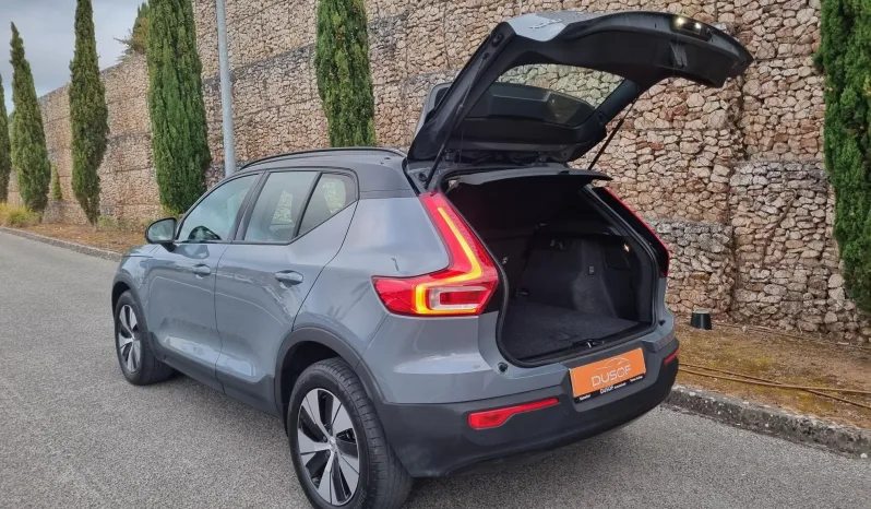 
								Volvo XC 40 1.5 T5 PHEV R-Design Expression full									
