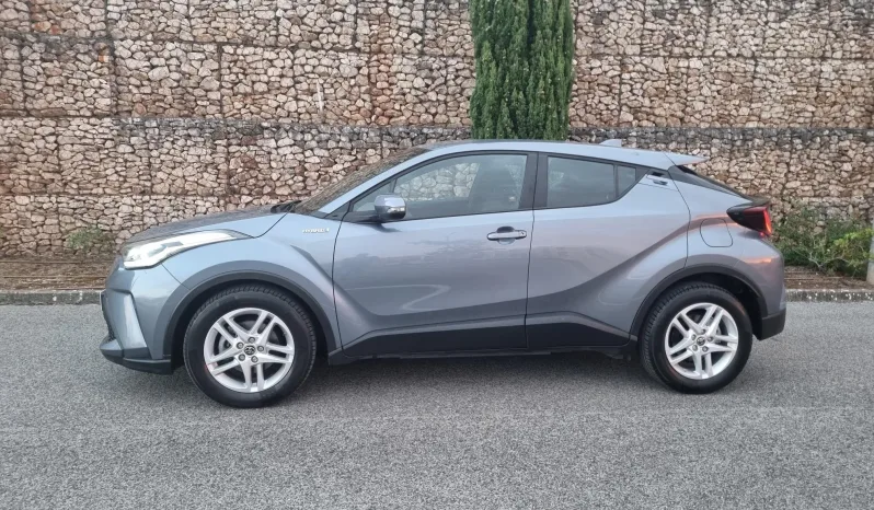 
								Toyota C-HR 1.8 Hybrid Comfort full									