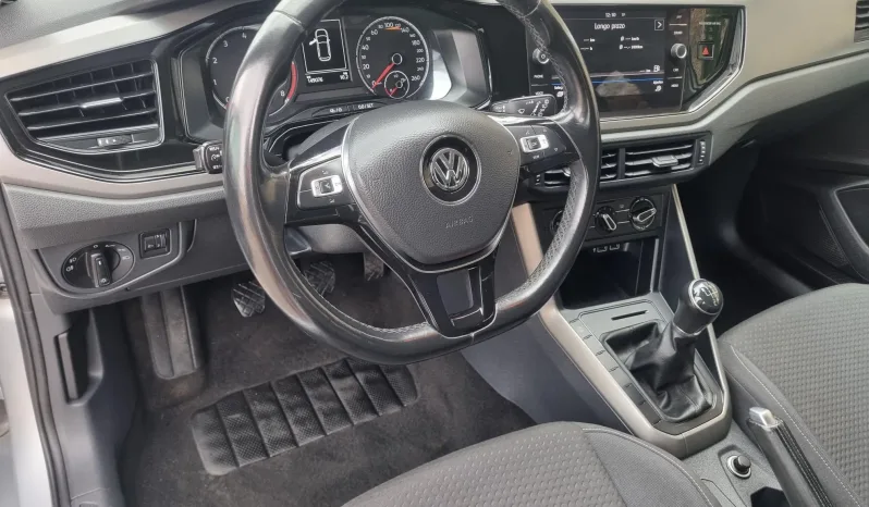 
								VW Polo 1.0 Confortline full									
