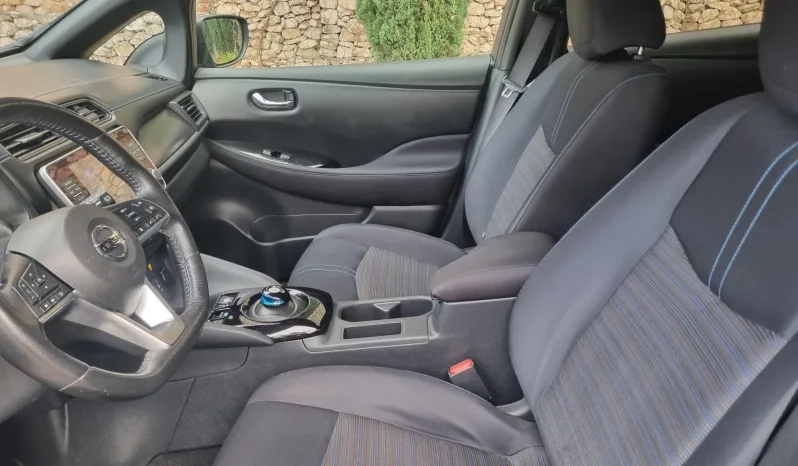 
								Nissan Leaf full									