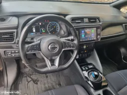 
										Nissan Leaf full									
