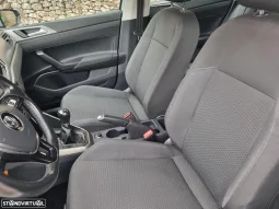 
										VW Polo 1.0 Confortline full									