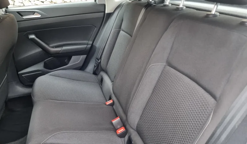 
								VW Polo 1.0 Confortline full									