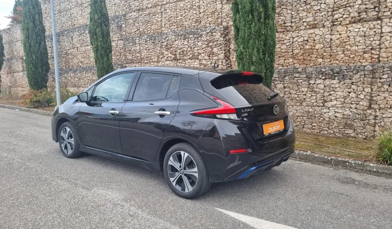 
								Nissan Leaf full									
