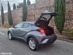 Toyota C-HR 1.8 Hybrid Comfort