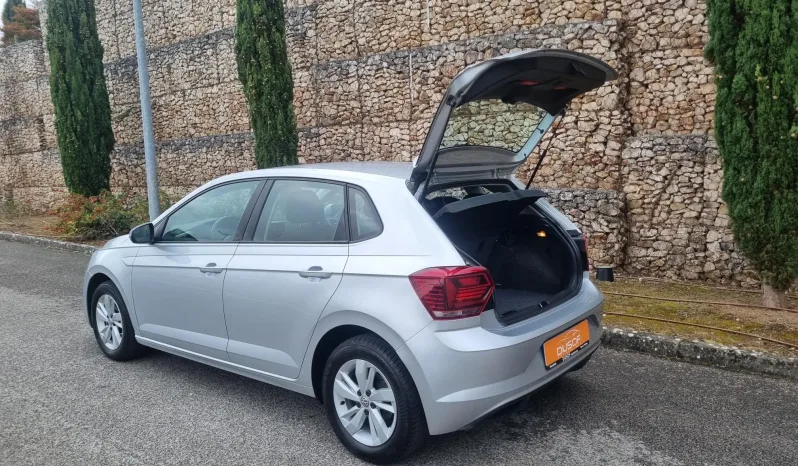 
								VW Polo 1.0 Confortline full									
